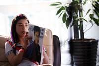 Кадр Восток против Запада