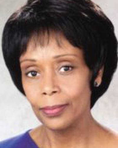 Анджела Саджиант фото