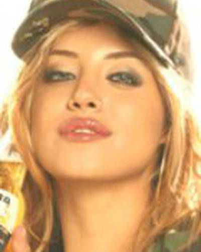 Лэйла Раццари фото