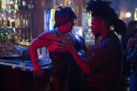 Кадр 50 оттенков черного