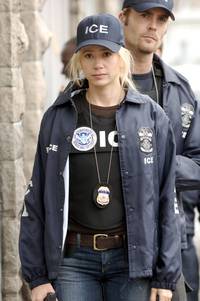 Кадр Живой товар