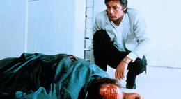 Кадр из фильма "Троих нужно убрать" - 1