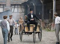 Кадр Карл и Берта