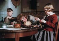 Кадр Оке и его мир