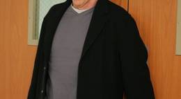 Кадр из фильма "Умерь свой энтузиазм" - 2