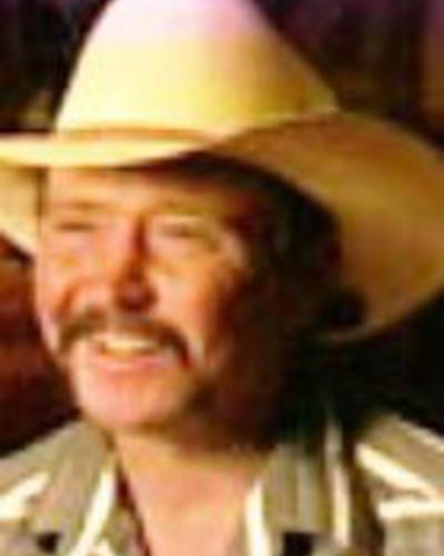 Келли Рено фото