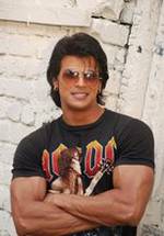 Сахил Кхан фото