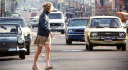 Кадр из фильма "Женщина не в себе" - 2