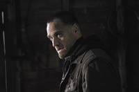 Кадр Быть человеком