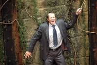 Кадр Манату