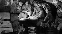 Кадр из фильма "Пять гробниц по пути в Каир" - 2