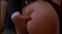 Кадр из фильма "Все леди делают это" - 1