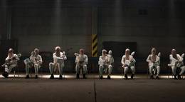 Кадр из фильма "Санта на продажу" - 1