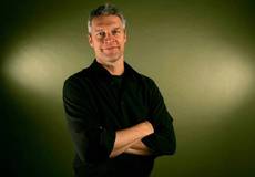 Режиссер «Областей тьмы» готовит космическую научную фантастику