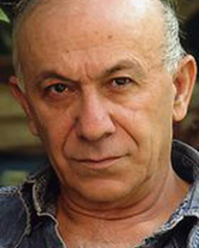 Эзра Дегэн фото