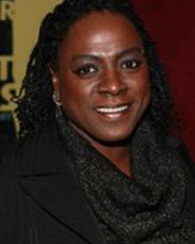 Шэрон Джонс фото