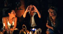 Кадр из фильма "Ночь на закате лета" - 2