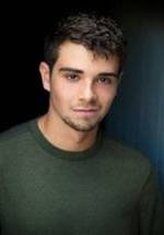 Alex Harrouch фото