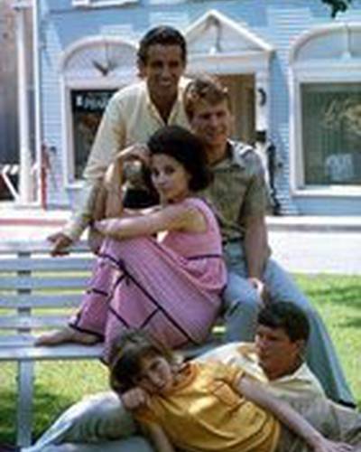 Кристофер Коннелли фото