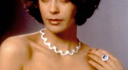 Кадр из фильма "Завтра не умрет никогда" - 1