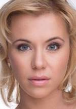 Джулия Убранковиш фото