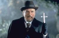 Кадр Дракула: Мертвый и довольный