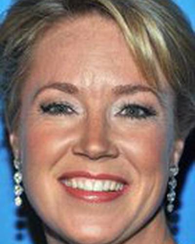 Эми Роббинс фото