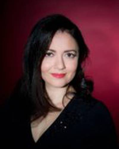 Lala Khanian фото