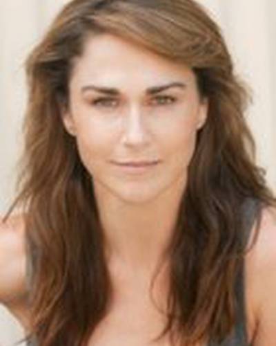 Эмили Стюарт фото