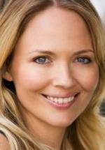 Лара Кокс фото