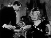 Кадр Я не ангел