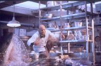 Кадр Глубокое синее море