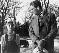 Кадр Бумажная луна