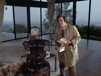 Кадр Коломбо: Убийство по книге