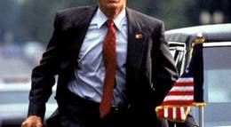 Кадр из фильма "На линии огня" - 1