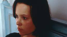 Кадр из фильма "Яма" - 1