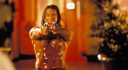 Кадр из фильма "Под огнем" - 2