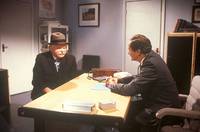 Кадр Шоу Бенни Хилла