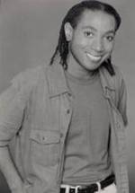 Джонатан Лэтрой фото