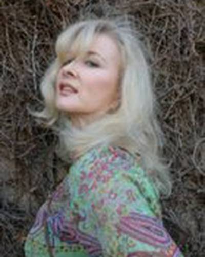 Дебора Грэй фото