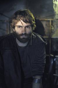 Кадр Быть человеком