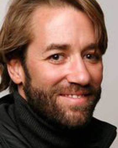 Джонас Пейт фото