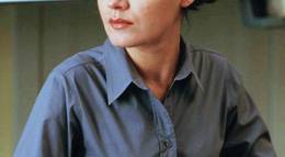 Кадр из фильма "Verbotenes Verlangen - Ich liebe meinen Schüler" - 1