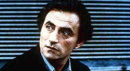 Кадр из фильма "Налево от лифта" - 2