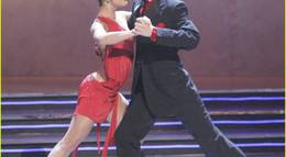 Кадр из фильма "Значит, ты умеешь танцевать?" - 1