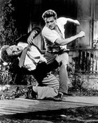 Ричард Давалос фото