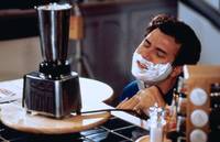 Кадр Сумасшедший дом