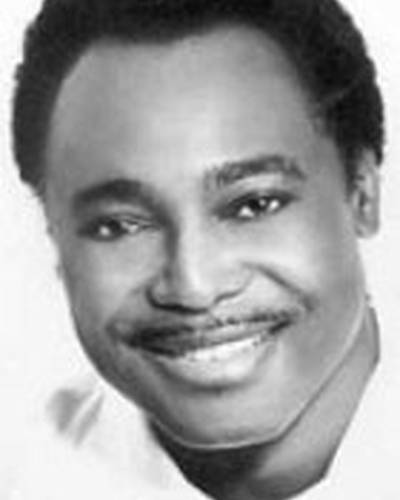 Джордж Бенсон фото