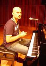 Тойгар Исикли фото