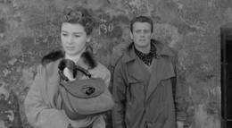 Кадр из фильма "Подруги" - 2